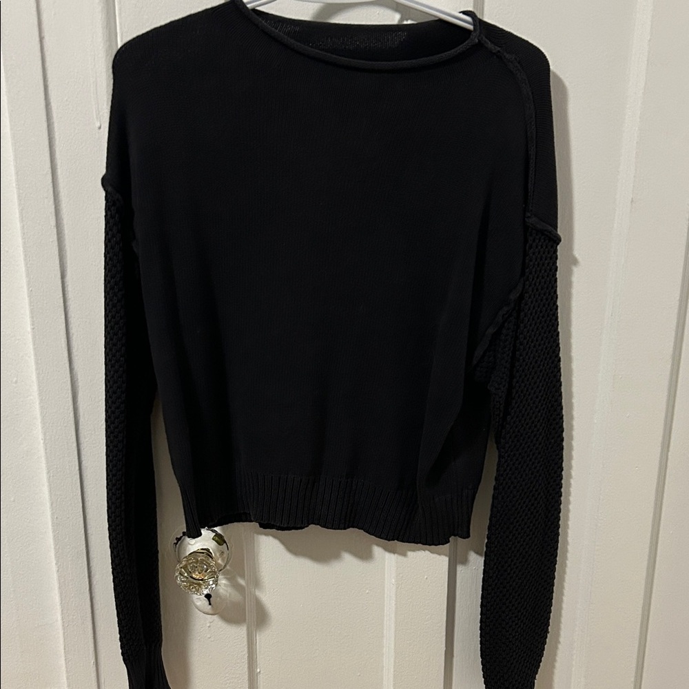 Black Women's Knit Top RVCA small